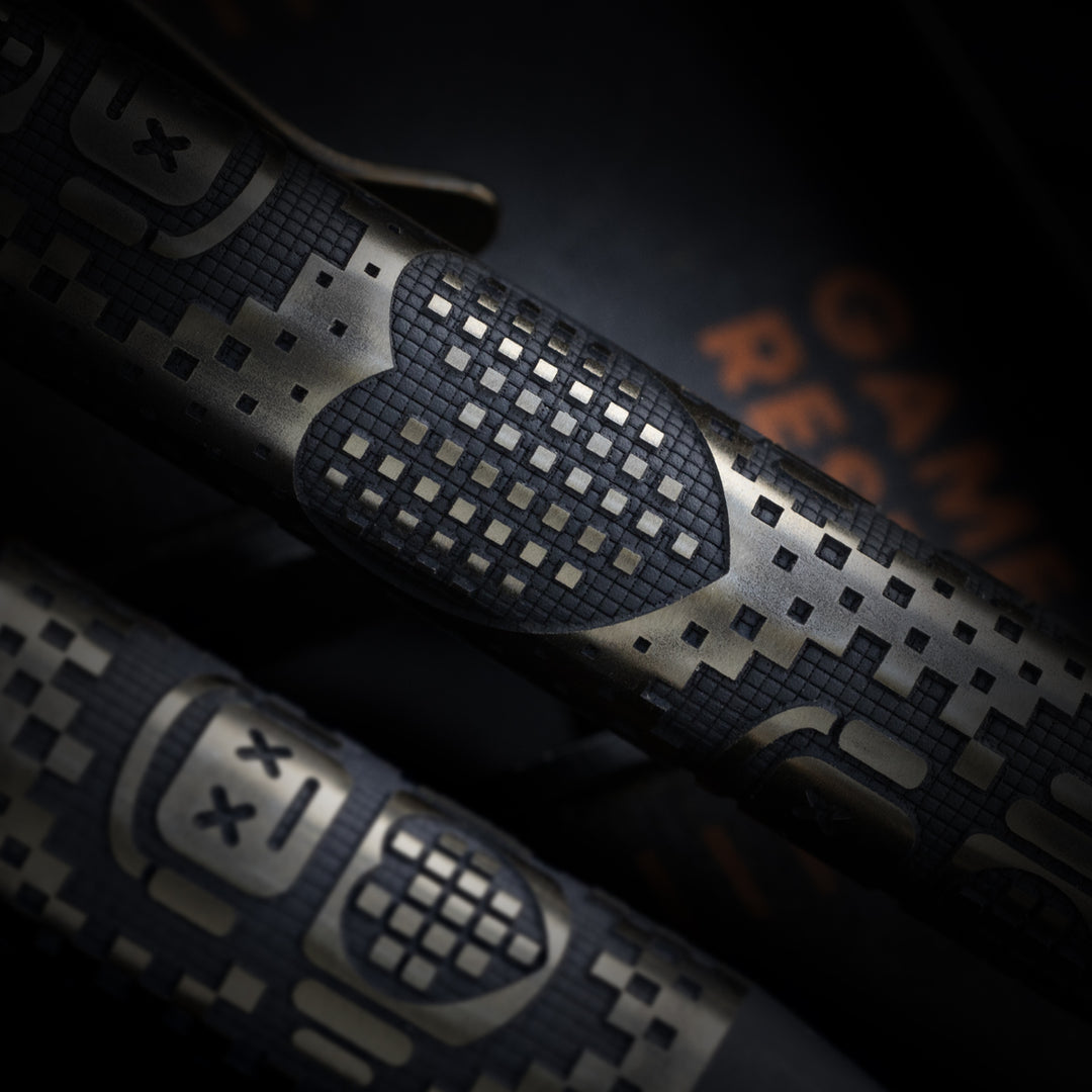 Titanium TechLiner Grid Pen -- Robot Heart (FallOut TRD /  Bronze Ano)