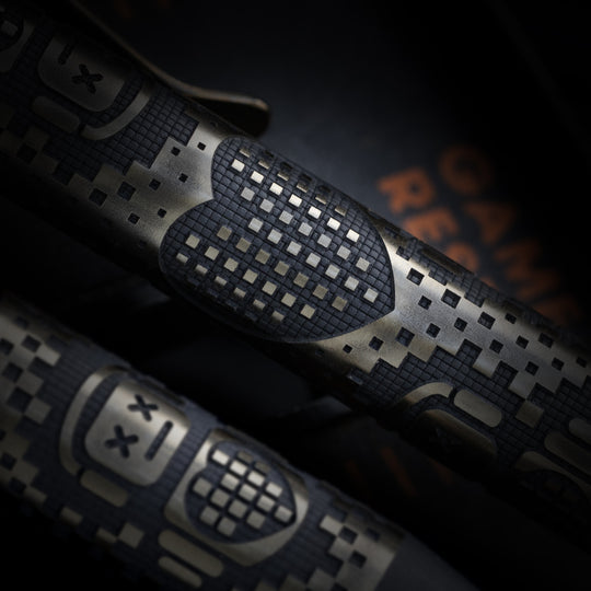 Titanium TechLiner Grid Pen -- Robot Heart (FallOut TRD /  Bronze Ano)