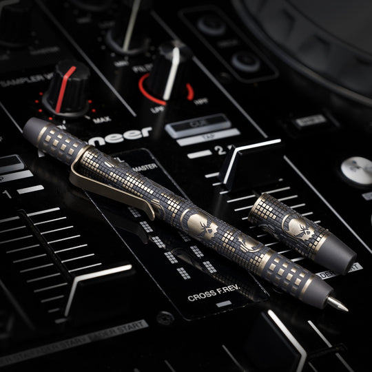 Titanium TechLiner Grid Pen -- Ladetta (FallOut TRD / Bronze Ano)