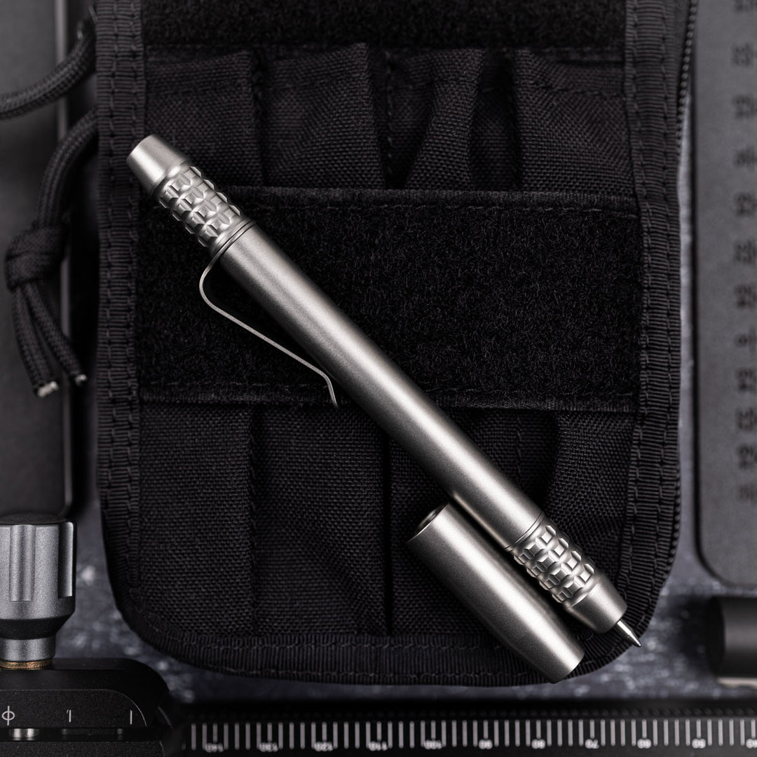 Titanium TechLiner Grid Pen -- (Space Gray)