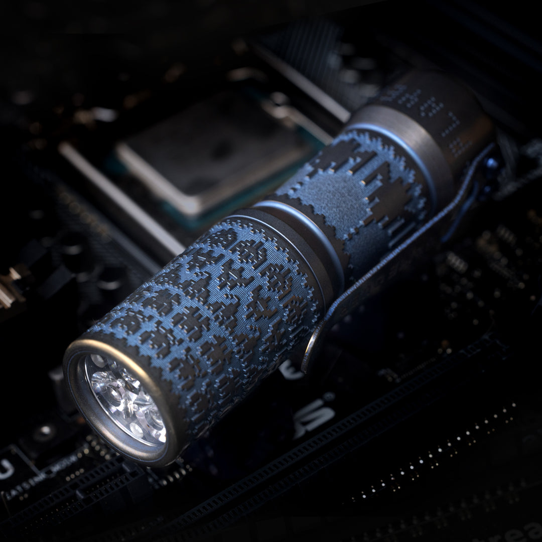 CWF Arcadian Flashlight - Galaga (Blue / Bronze)