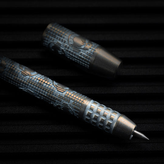 Titanium TechLiner Grid Pen -- Ladetta (Ethereal Ano)