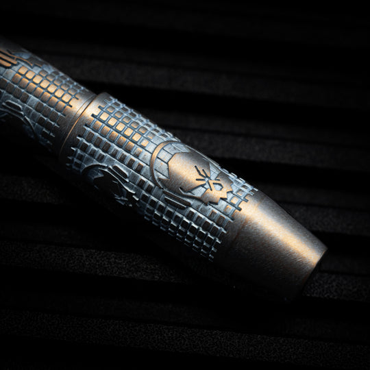 Titanium TechLiner Grid Pen -- Ladetta (Ethereal Ano)