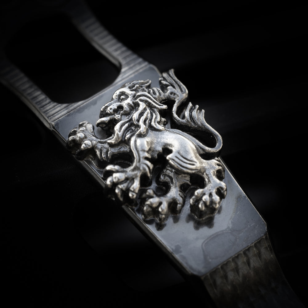 Steel Flame x Ti2 -- 3 Hole Crusader Lion / Spike Cross Knife Clip