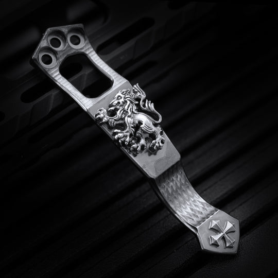 Steel Flame x Ti2 -- 3 Hole Crusader Lion / Spike Cross Knife Clip
