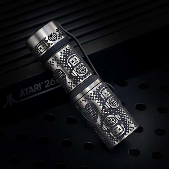 CWF Arcadian Flashlight - Robot Heart (FallOut TRD / Bronze Ano)
